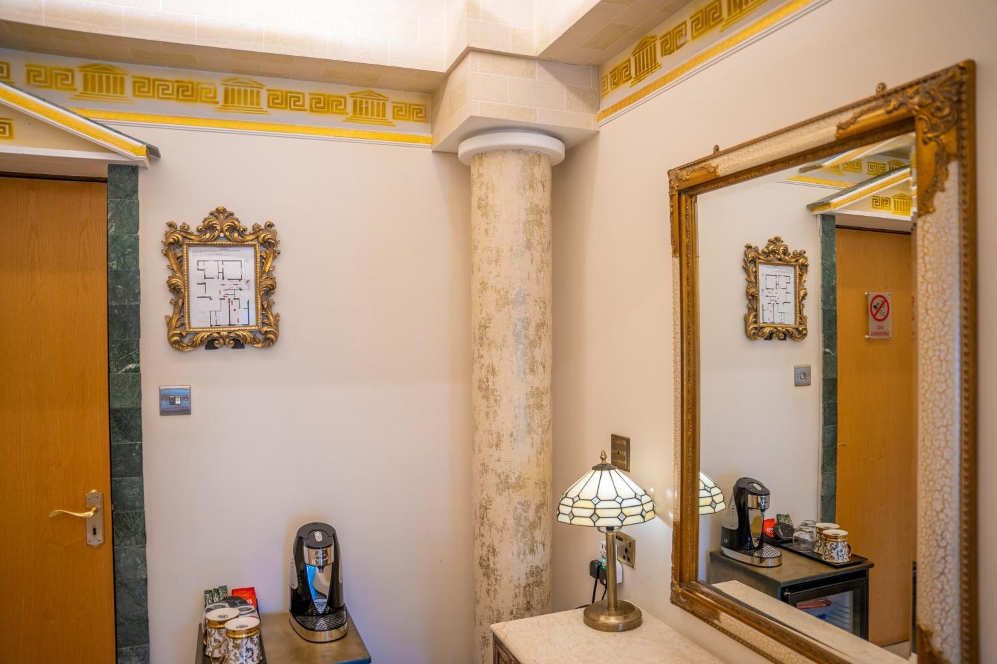 Ferndale Luxury Boutique Bed & Breakfast Keel エクステリア 写真