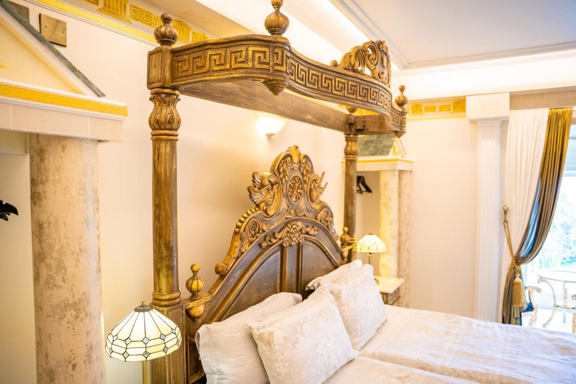 Ferndale Luxury Boutique Bed & Breakfast Keel エクステリア 写真