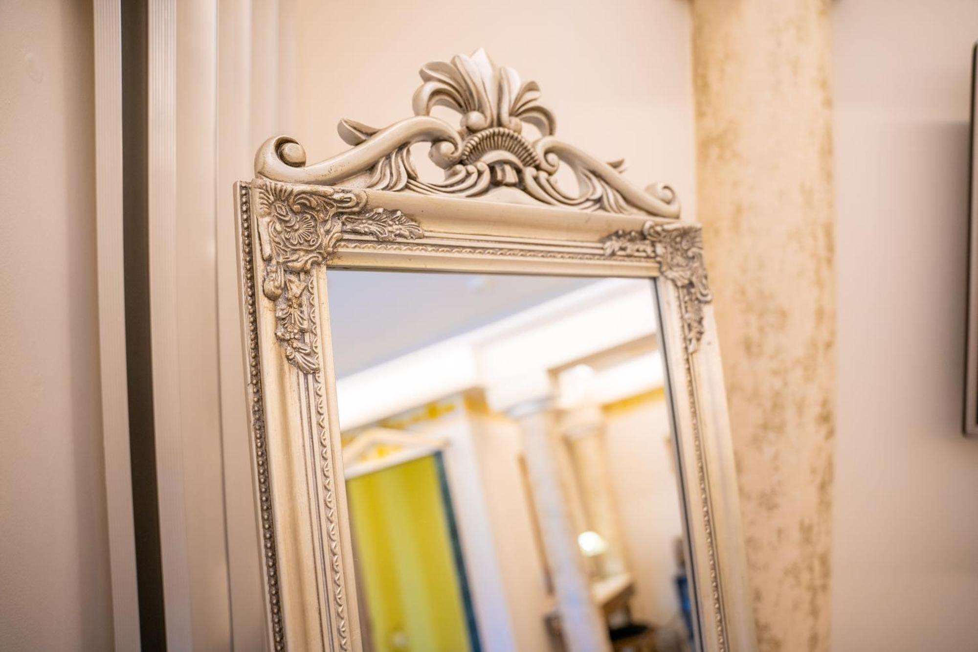 Ferndale Luxury Boutique Bed & Breakfast Keel エクステリア 写真