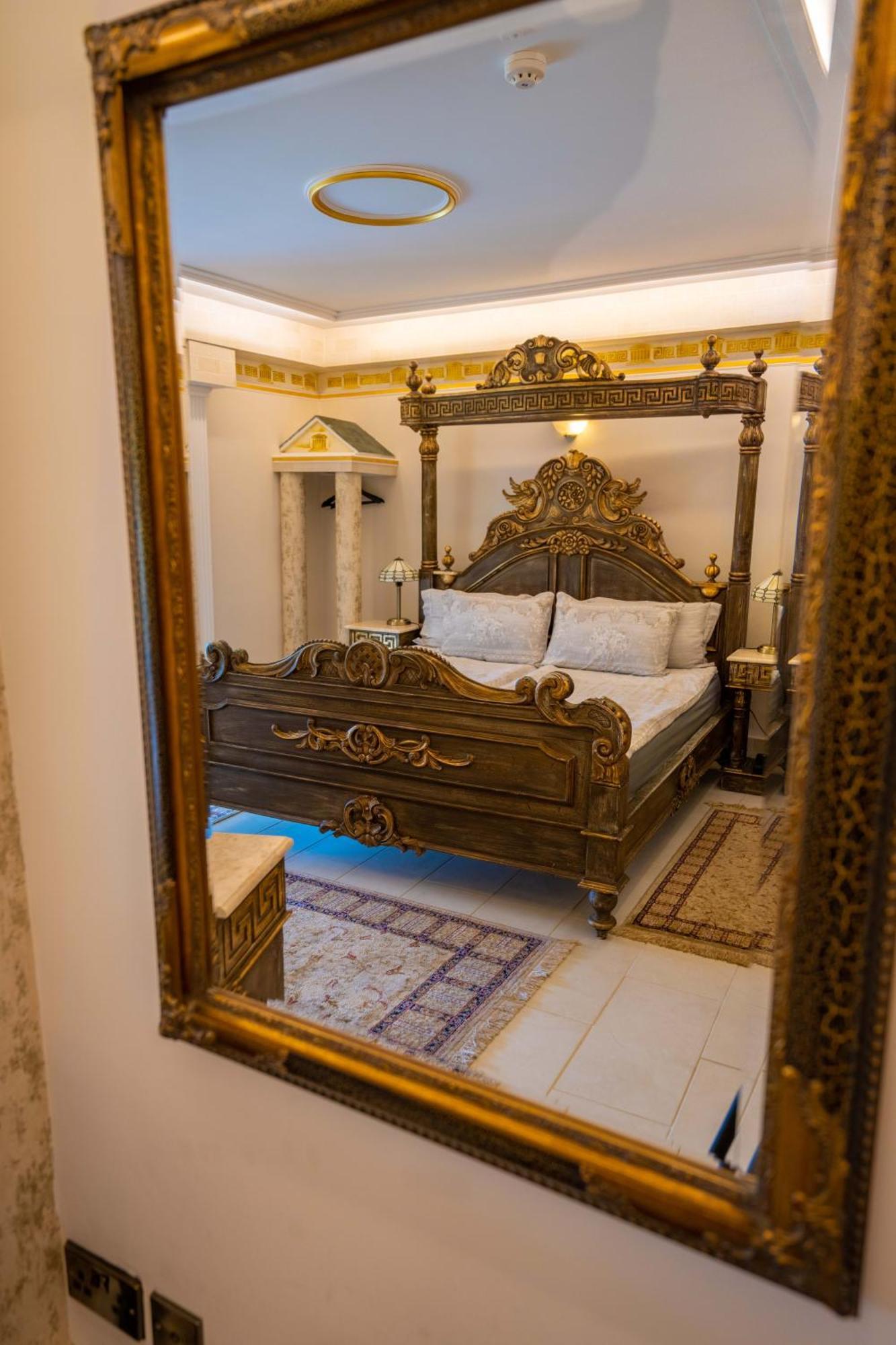 Ferndale Luxury Boutique Bed & Breakfast Keel エクステリア 写真