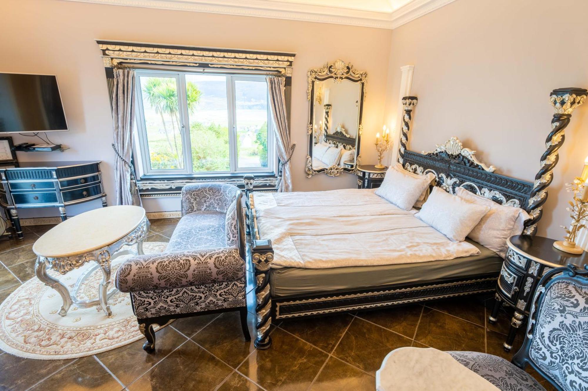 Ferndale Luxury Boutique Bed & Breakfast Keel エクステリア 写真
