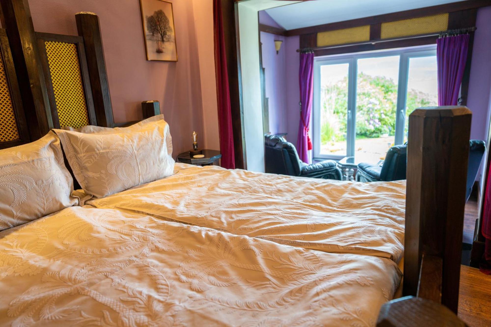 Ferndale Luxury Boutique Bed & Breakfast Keel エクステリア 写真
