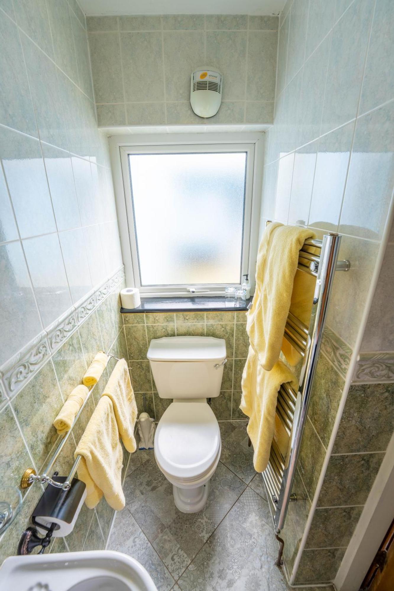 Ferndale Luxury Boutique Bed & Breakfast Keel エクステリア 写真